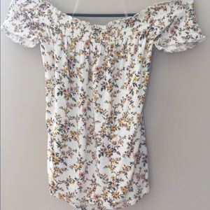 American Eagle Floral Off the Shoulder Top